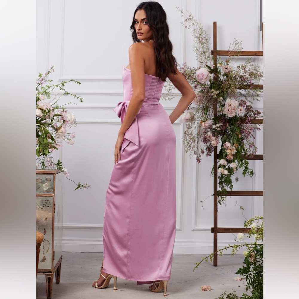 V. Chapman Elegant Pink Strapless Dress - Picture 3 of 11